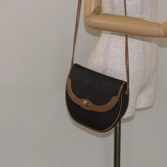 Christian Dior Honeycomb Canvas Shoulder Bag PVC Leather Black Gold Auth BA3446